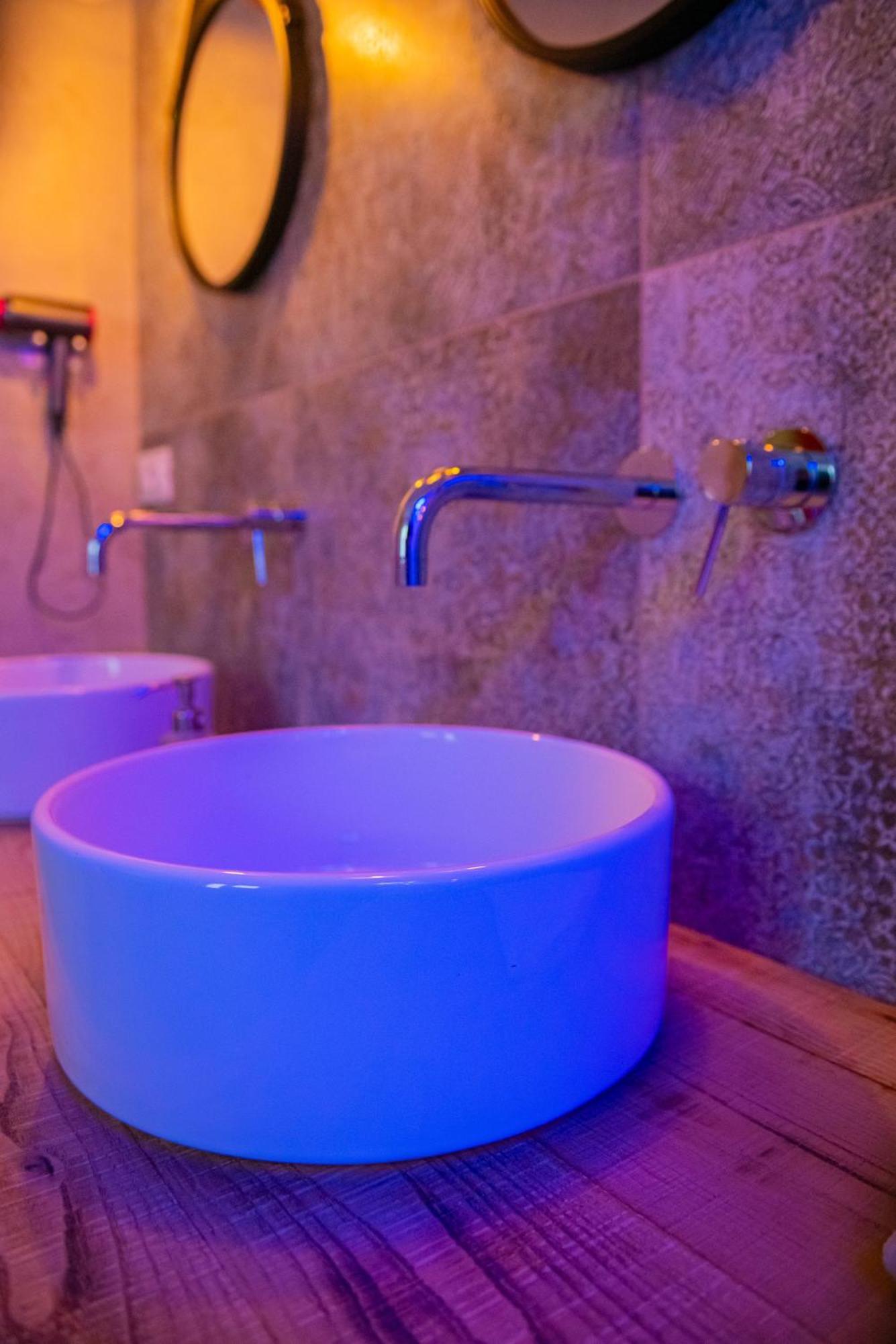 Artemide "Corte Segreta" B&B Suite Spa San Cipriano Picentino Exterior foto